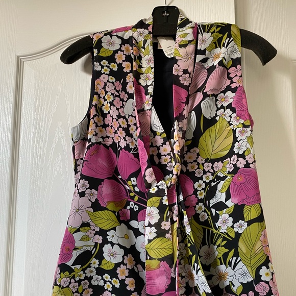 Julie Brown floral top - Picture 1 of 4